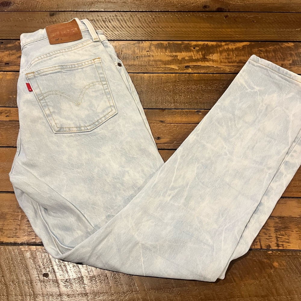 COPY - Levis 501 28x30 acid wash red tab excellent preowned condition